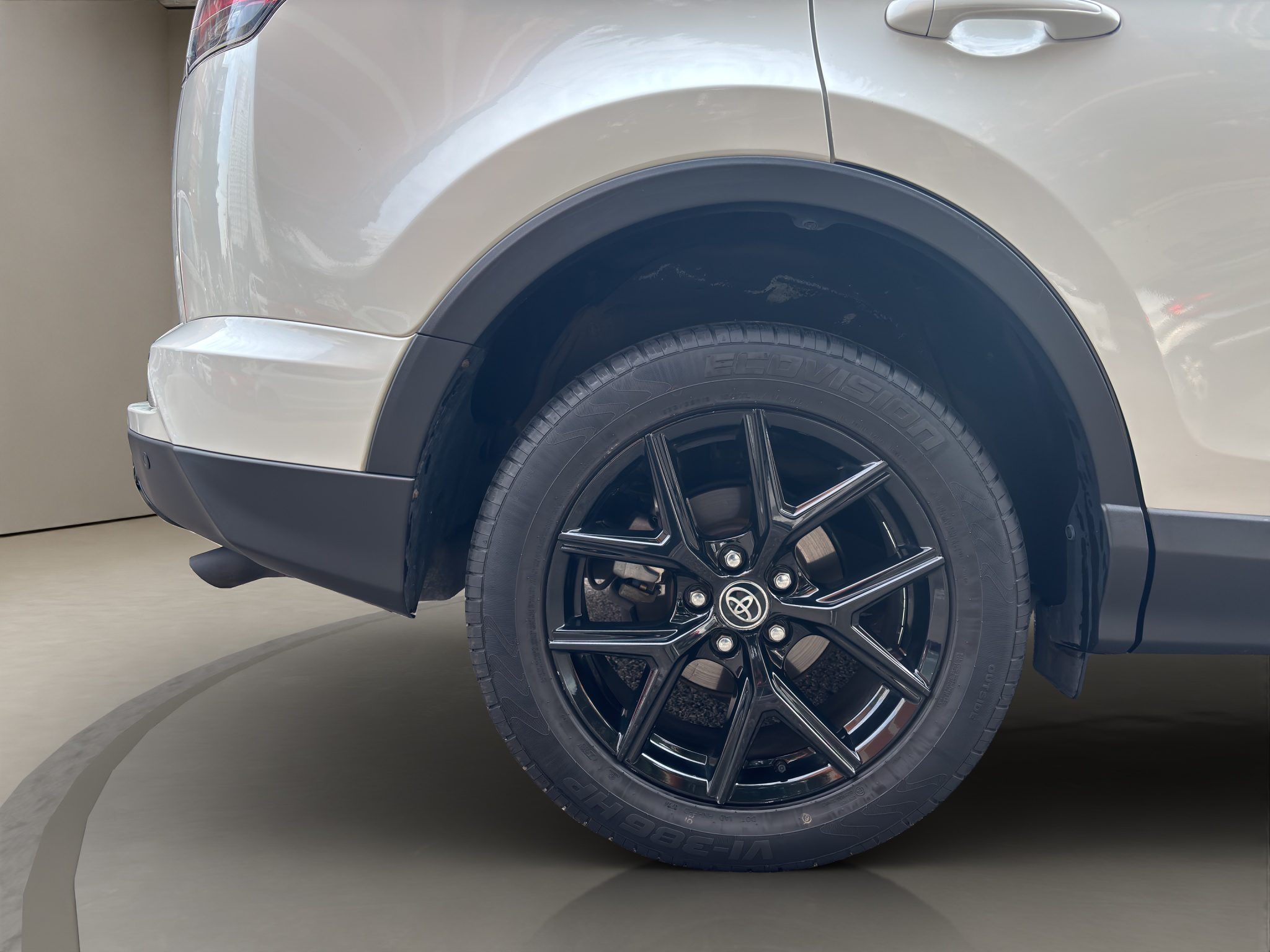 TOYOTARAV4HYBRID_20_converted